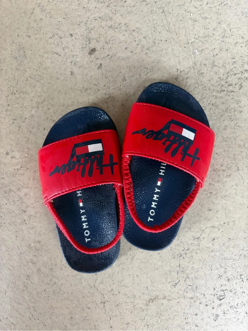 Tommy Hilfiger Kids Red and Navy Logo Slide Sandals